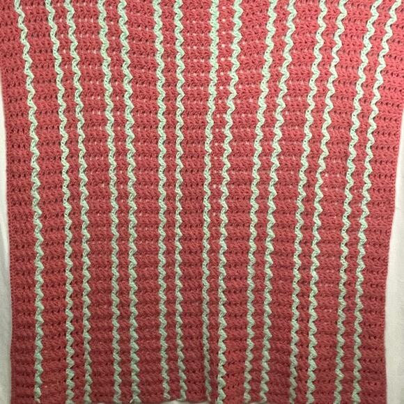 VTG Crocheted Afghan Blanket 42"x51" Handmade CottageCore Granny Coral Green - Picture 1 of 7